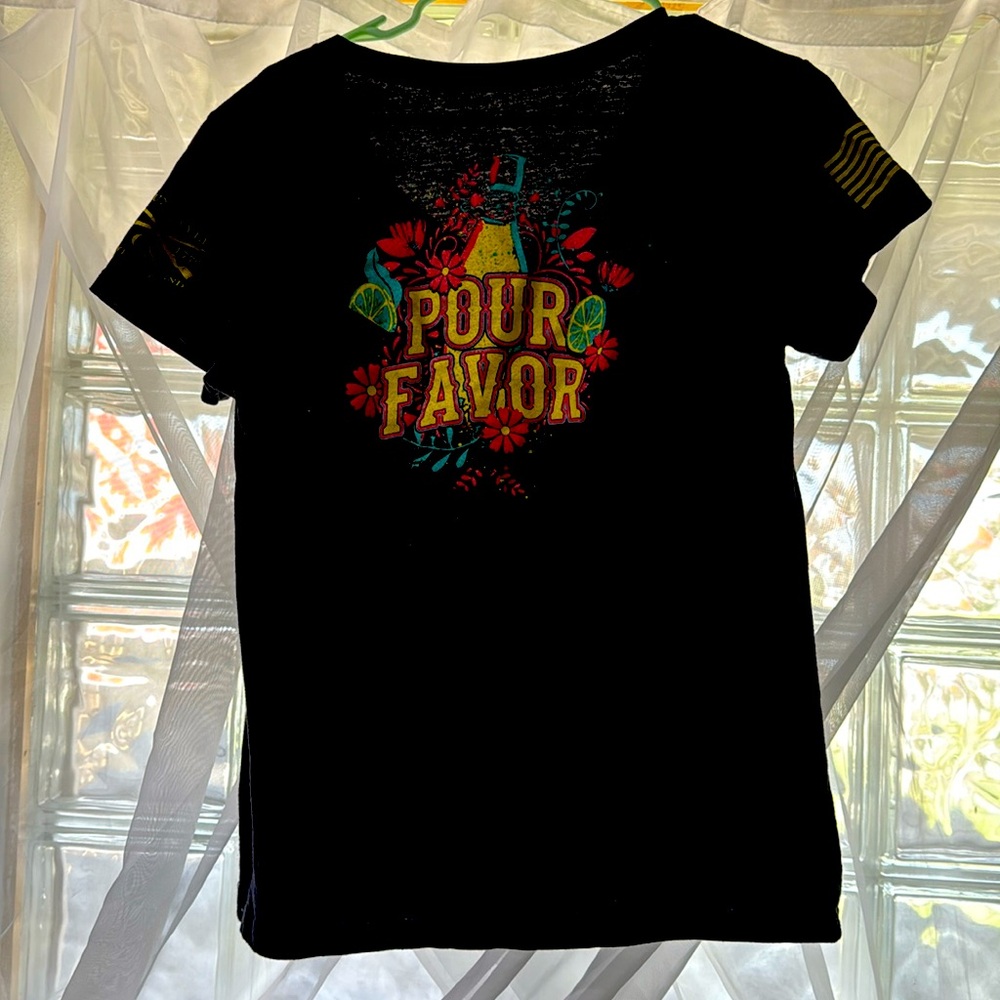 Comfy grunt style cinco de mayo shirt!!
